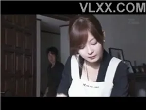 ông chồng đi công tác, vợ ở nhà bị chồng sắp cưới của chị gái cưỡng hiếp